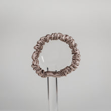 Load image into Gallery viewer, Skinny - 100% Mulberry Silk Scrunchie